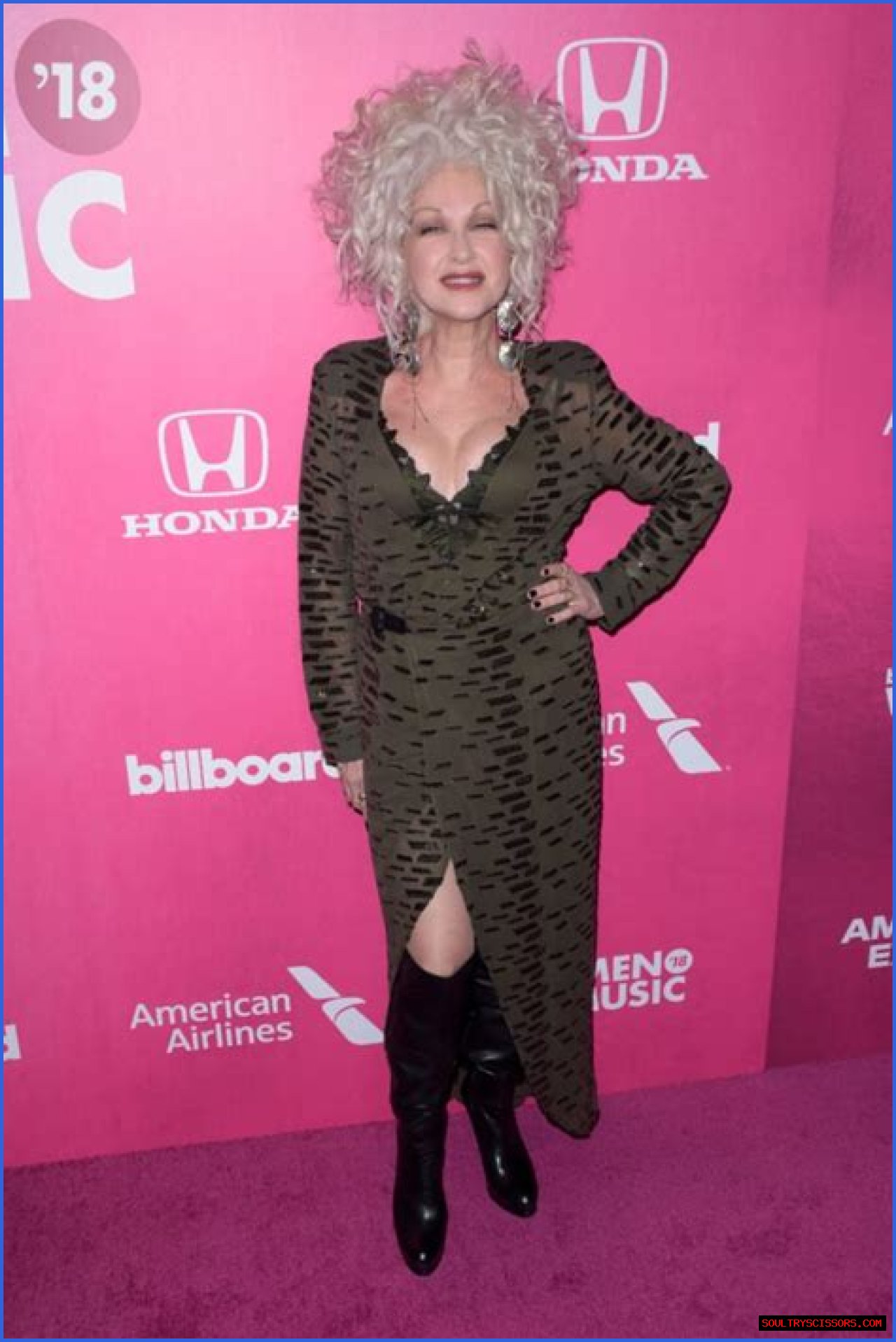 Cyndi Lauper Height