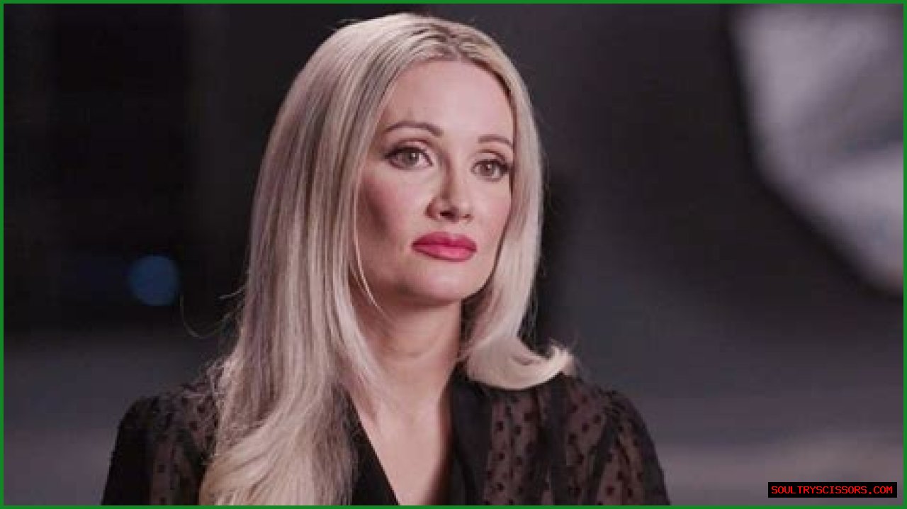 Holly Madison Details ‘Mysterious’ Deaths of Playboy Models (Exclusive)